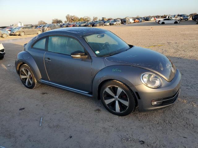 VOLKSWAGEN BEETLE TURBO 2012