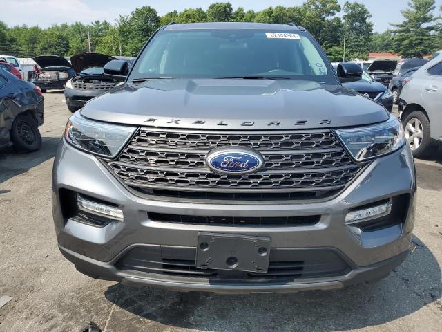 FORD EXPLORER XLT 2022