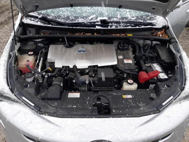 TOYOTA PRIUS 2018
