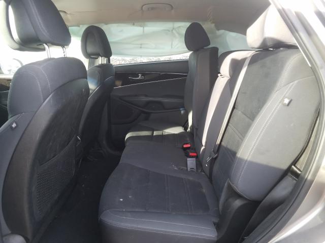 KIA SORENTO LX 2016