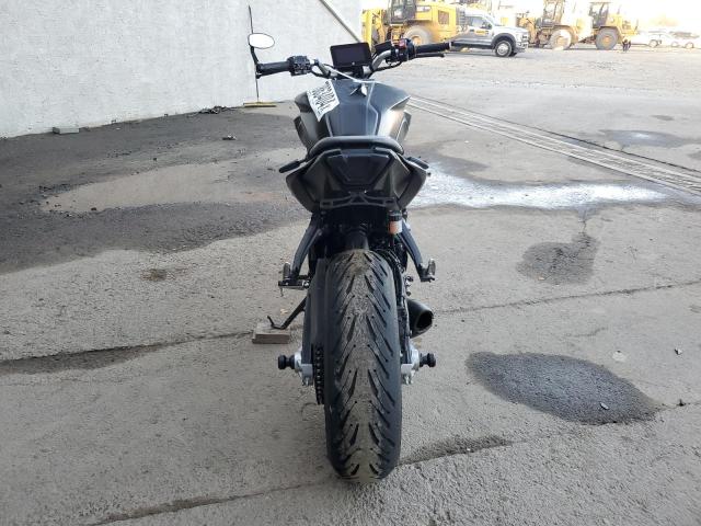 YAMAHA MT07 2024