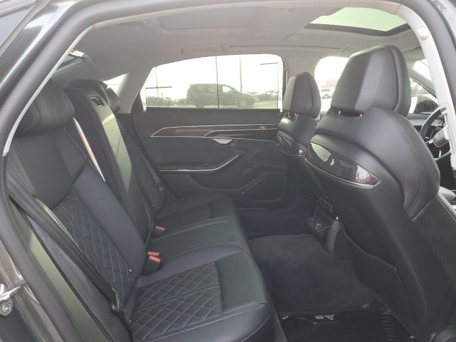 AUDI S8 2022