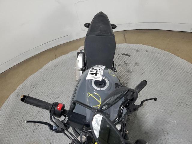 SUZUKI SV650 2023