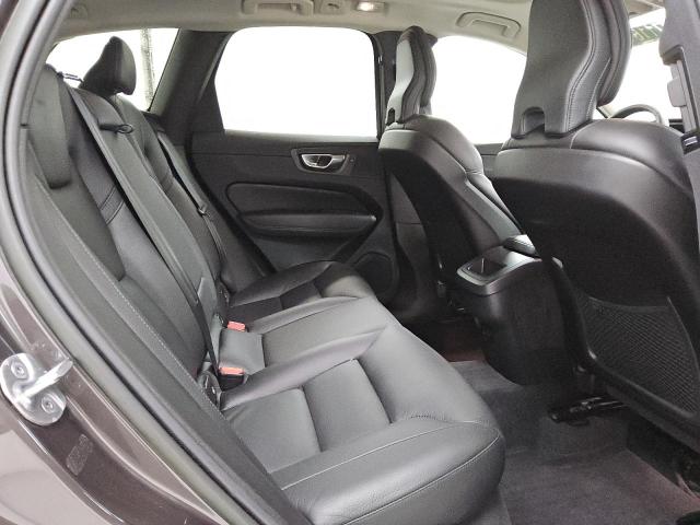 VOLVO XC60 PLUS 2022