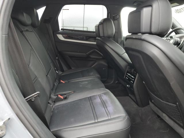 PORSCHE CAYENNE 2024