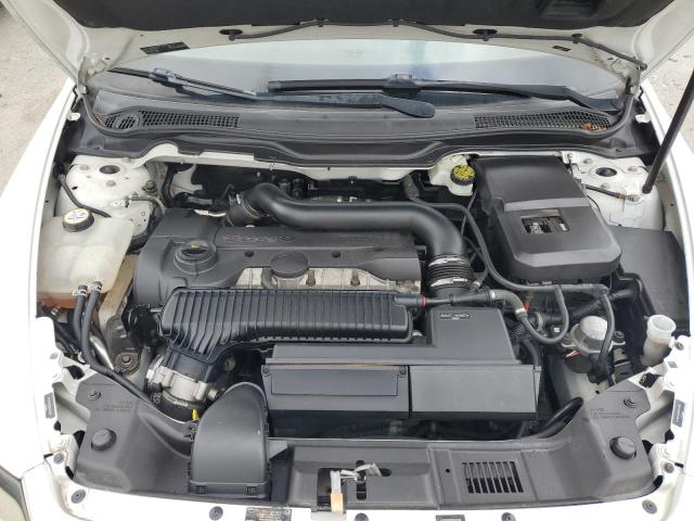 VOLVO S40 T5 2011