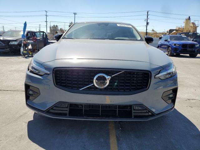 VOLVO S60 CORE 2024