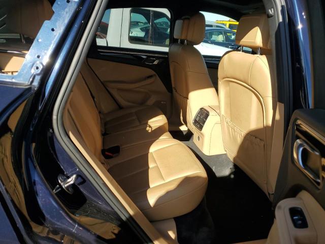 PORSCHE MACAN 2018