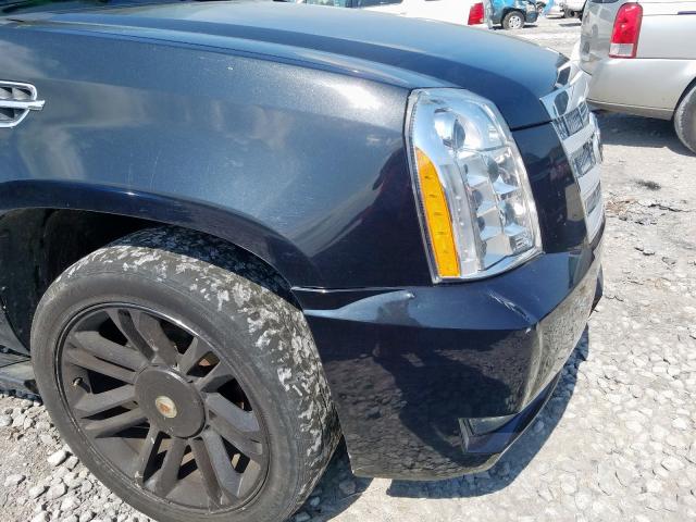 CADILLAC ESCALADE PLATINUM 2013