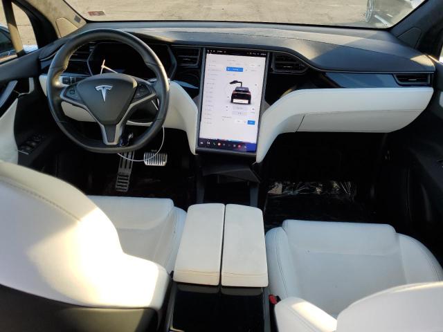 TESLA MODEL X 2020