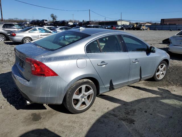 VOLVO S60 T5 2013