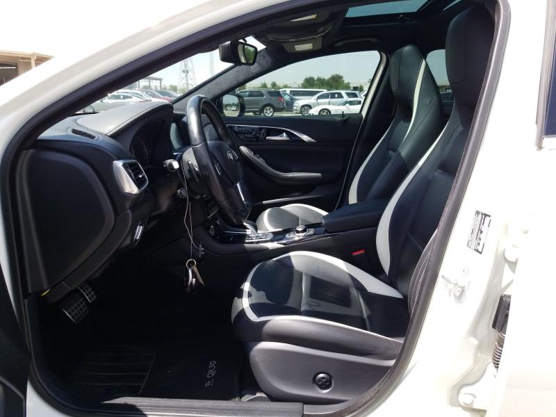 2018 INFINITI QX30 PREMIUM