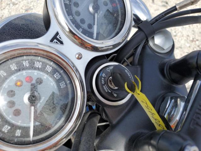 TRIUMPH BONNEVILLE T120 2023