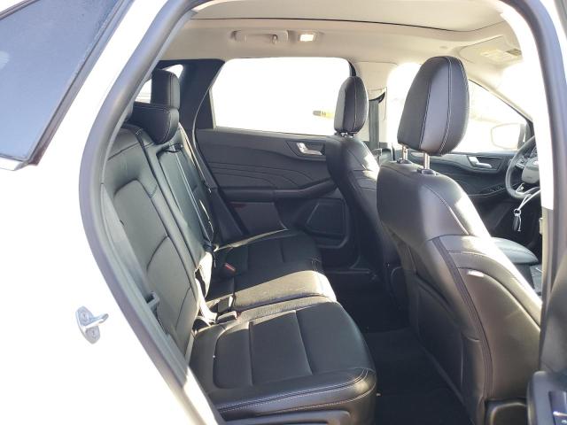 FORD ESCAPE TITANIUM 2022