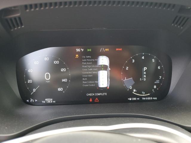 VOLVO XC60 T5 MOMENTUM 2021