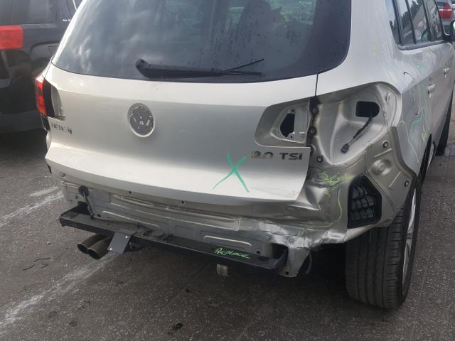 VOLKSWAGEN TIGUAN S 2015
