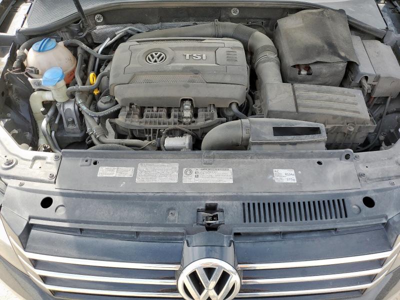 VOLKSWAGEN PASSAT SE 2013