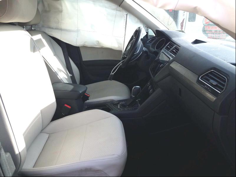 VOLKSWAGEN TIGUAN SE 2018