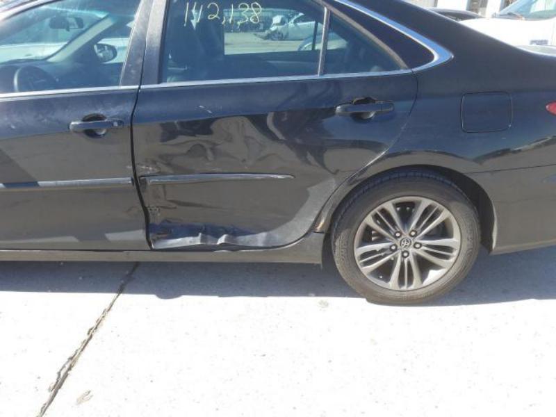TOYOTA CAMRY LE 2015