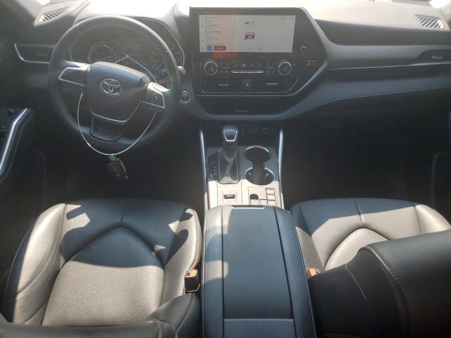 TOYOTA HIGHLANDER HYBRID XLE 2022