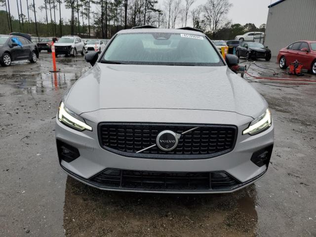 VOLVO S60 PLUS 2024