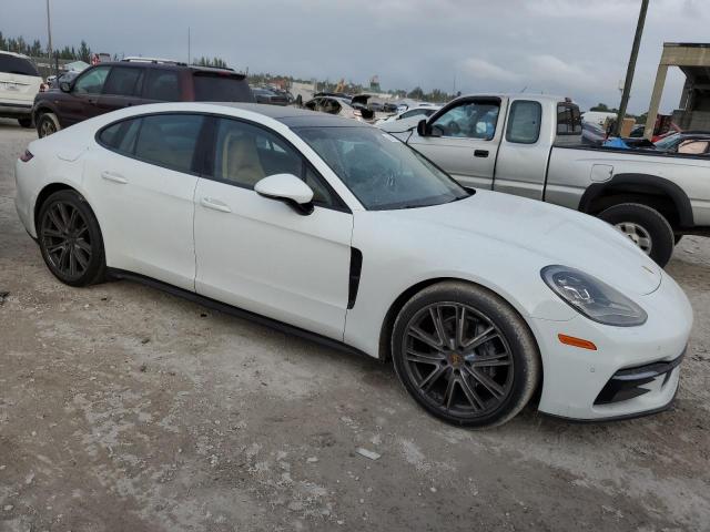 PORSCHE PANAMERA 4 2018