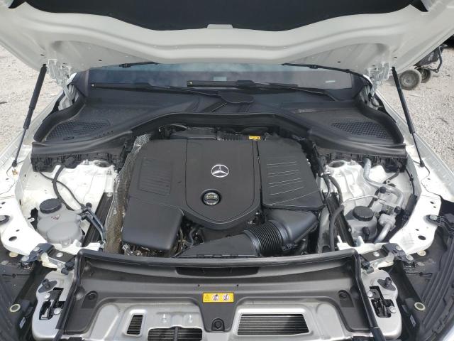 MERCEDES-BENZ GLC 300 2023