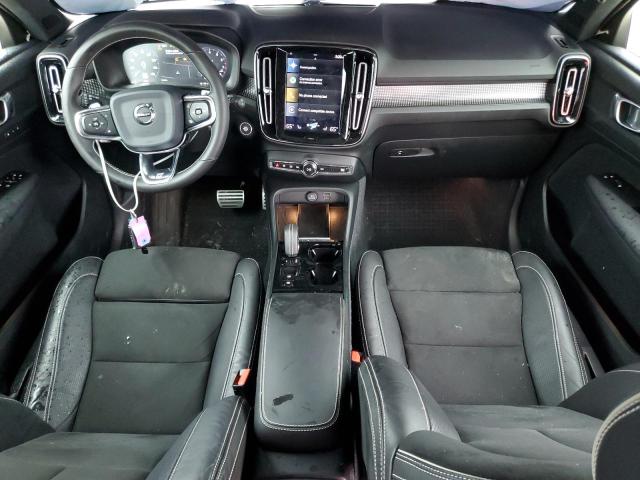 VOLVO XC40 T4 R-DESIGN 2020