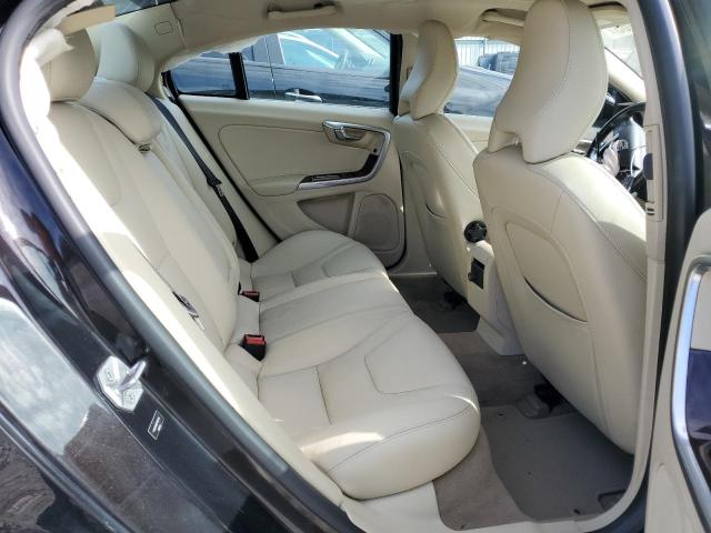 VOLVO S60 PREMIER 2015