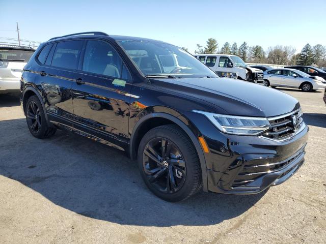VOLKSWAGEN TIGUAN SE R-LINE BLACK 2024