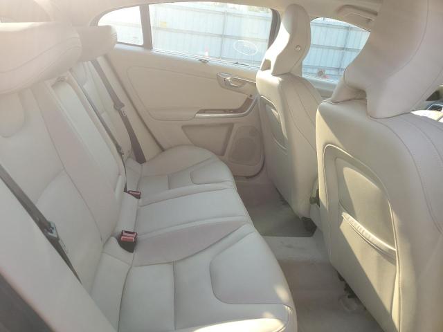 VOLVO S60 PLATINUM 2016