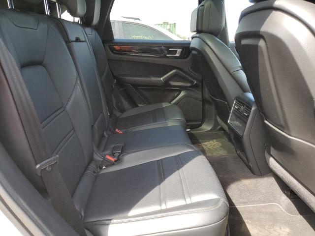 PORSCHE CAYENNE 2019