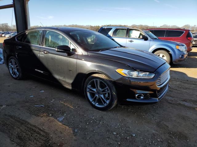 FORD FUSION TITANIUM 2015