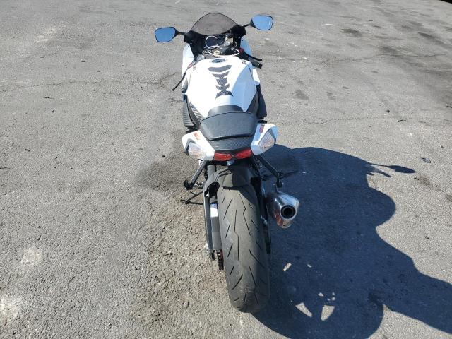 SUZUKI GSX-R600 2025