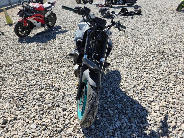 YAMAHA MT07 2022
