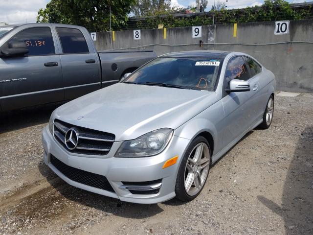 MERCEDES-BENZ C 250 2014