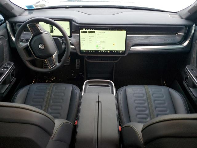 RIVIAN R1S ADVENTURE 2023