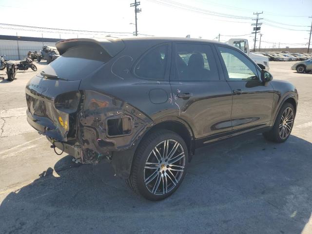PORSCHE CAYENNE 2018