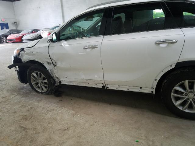KIA SORENTO LX 2017