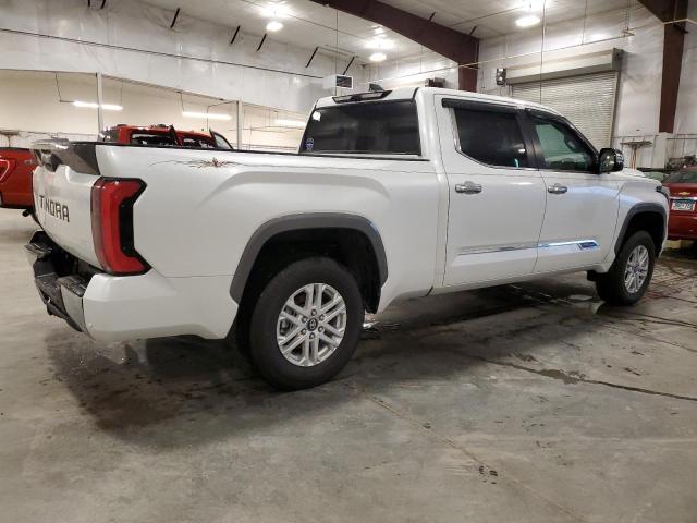TOYOTA TUNDRA CREWMAX PLATINUM 2024