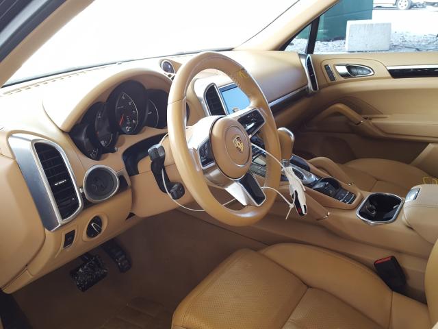 PORSCHE CAYENNE 2016