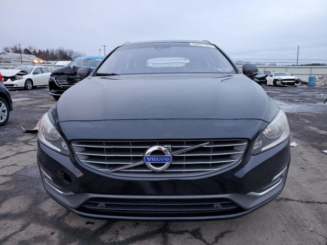 VOLVO V60 PREMIER 2015