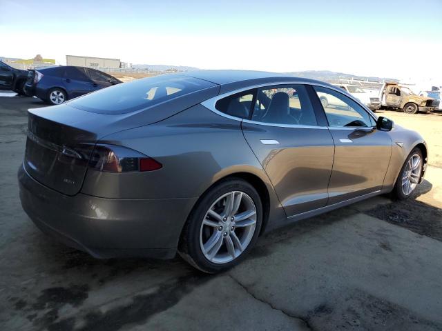 TESLA MODEL S 2016