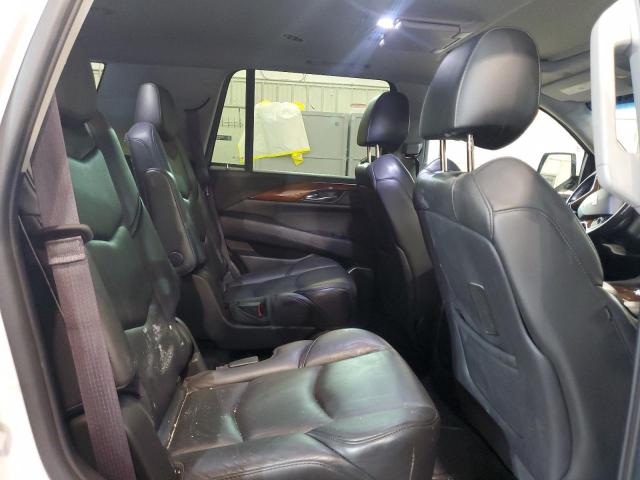 CADILLAC ESCALADE LUXURY 2017