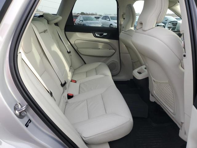 VOLVO XC60 PLUS 2023