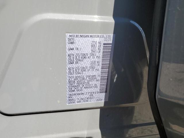 NISSAN PATHFINDER PLATINUM 2024