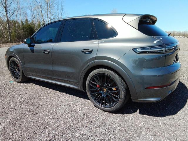 PORSCHE CAYENNE GTS 2021