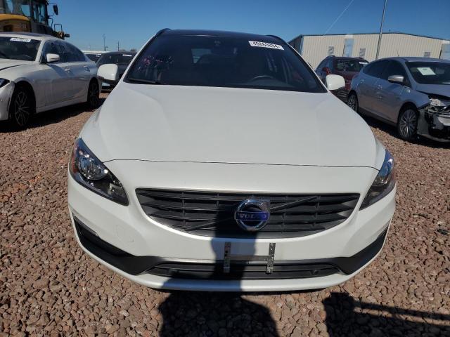 VOLVO V60 PREMIER 2015