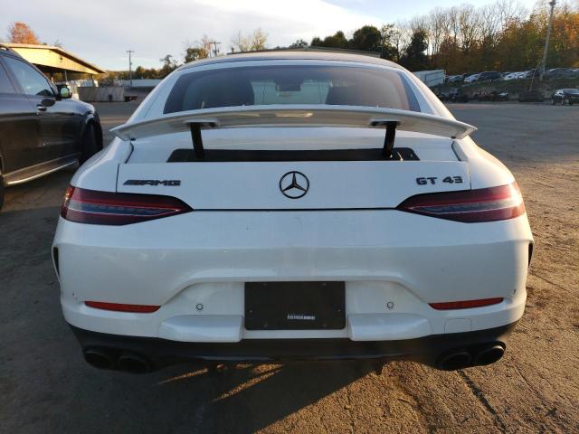 MERCEDES-BENZ AMG GT 43 2022