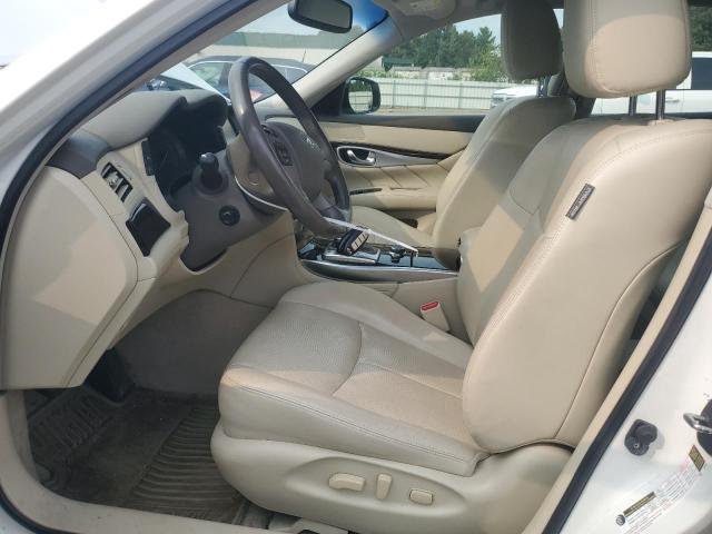 INFINITI Q70 3.7 2015
